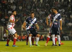 Foto de la galería: Guaraní sumó otra victoria ante Atlético Paraná y sueña