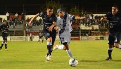 Foto de la galería: Guaraní volvió a ganar y dejó la zona de descenso