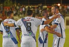 Foto de la galería: Guaraní volvió a ganar y dejó la zona de descenso