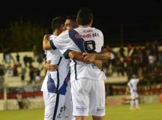 Foto de la galería: Guaraní volvió a ganar y dejó la zona de descenso