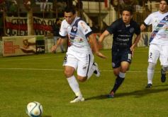 Foto de la galería: Guaraní volvió a ganar y dejó la zona de descenso