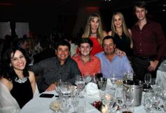 Foto de la galería: Fiesta en el Tacurú Social Club