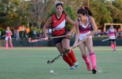 Foto de la galería: Sueño hecho realidad: el Club Legislativo tiene su cancha de hockey sintética