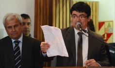 Foto de la galería: Entregan equipamientos y móviles nuevos a la Policía provincial