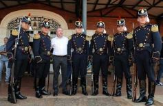 Foto de la galería: Entregan equipamientos y móviles nuevos a la Policía provincial