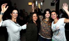 Foto de la galería: Posadeña Linda disfrutó de la música de Amanda de Colombia