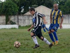 Foto de la galería: Mitre vapuleó al “Deca” por 5 a 1 como visitante