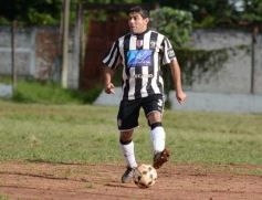 Foto de la galería: Mitre vapuleó al “Deca” por 5 a 1 como visitante