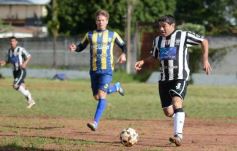 Foto de la galería: Mitre vapuleó al “Deca” por 5 a 1 como visitante