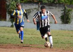 Foto de la galería: Mitre vapuleó al “Deca” por 5 a 1 como visitante