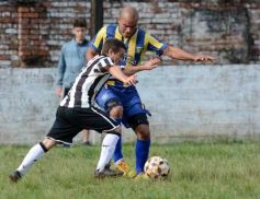 Foto de la galería: Mitre vapuleó al “Deca” por 5 a 1 como visitante