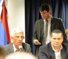 Foto de la galería: El IProDHa recibirá cuatro mil doscientos millones de pesos en el 2016