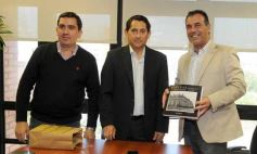 Foto de la galería: Franco recibió al vicegobernador electo de Chaco, Daniel Capitanich