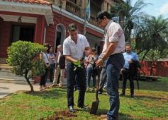 Foto de la galería: Empresarios y políticos debatieron sobre cómo consolidar la Ruta de la Yerba Mate