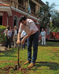 Foto de la galería: Empresarios y políticos debatieron sobre cómo consolidar la Ruta de la Yerba Mate
