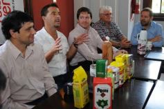 Foto de la galería: Empresarios y políticos debatieron sobre cómo consolidar la Ruta de la Yerba Mate