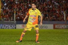 Foto de la galería: Otro cachetazo para Crucero: lo goleó Independiente