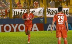 Foto de la galería: Otro cachetazo para Crucero: lo goleó Independiente