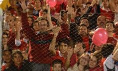 Foto de la galería: Otro cachetazo para Crucero: lo goleó Independiente