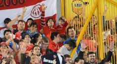 Foto de la galería: Otro cachetazo para Crucero: lo goleó Independiente