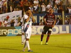 Foto de la galería: Guaraní desaprovechó un penal y quedó con un empate amargo