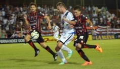 Foto de la galería: Guaraní desaprovechó un penal y quedó con un empate amargo