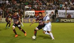 Foto de la galería: Guaraní desaprovechó un penal y quedó con un empate amargo