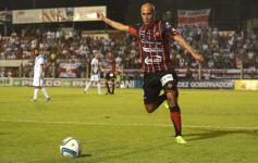 Foto de la galería: Guaraní desaprovechó un penal y quedó con un empate amargo