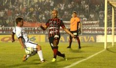 Foto de la galería: Guaraní desaprovechó un penal y quedó con un empate amargo
