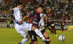 Foto de la galería: Guaraní desaprovechó un penal y quedó con un empate amargo