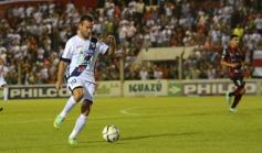 Foto de la galería: Guaraní desaprovechó un penal y quedó con un empate amargo