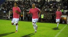 Foto de la galería: Guaraní desaprovechó un penal y quedó con un empate amargo