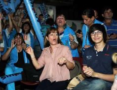 Foto de la galería: Lichowski cerró su campaña con un multitudinario acto