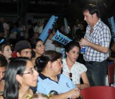 Foto de la galería: Lichowski cerró su campaña con un multitudinario acto