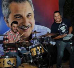 Foto de la galería: Lichowski cerró su campaña con un multitudinario acto