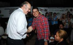 Foto de la galería: Lichowski cerró su campaña con un multitudinario acto