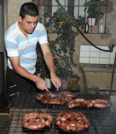 Foto de la galería: Jorge Brignole compartió su plan de gobierno con vecinos de Villa Urquiza