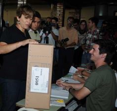 Foto de la galería: La hora de votar: fiesta de la democracia