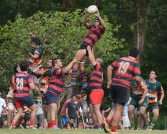 Foto de la galería: Lomas aplastó a Centro de cazadores y se subió al podio de la Urumi