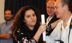 Foto de la galería: Emoción y alegría en la colación de los técnicos egresados del Janssen