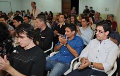 Foto de la galería: Emoción y alegría en la colación de los técnicos egresados del Janssen