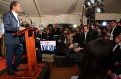 Foto de la galería: Scioli recorrió Itaembé Guazú con Maurice Closs