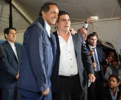 Foto de la galería: Scioli recorrió Itaembé Guazú con Maurice Closs