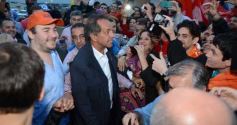 Foto de la galería: Scioli recorrió Itaembé Guazú con Maurice Closs