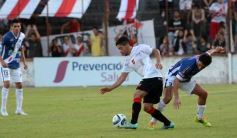 Foto de la galería: La Franja goleó y en la última fecha se define su futuro