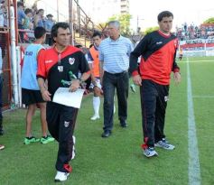 Foto de la galería: La Franja goleó y en la última fecha se define su futuro