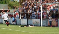 Foto de la galería: La Franja goleó y en la última fecha se define su futuro