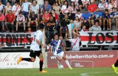 Foto de la galería: La Franja goleó y en la última fecha se define su futuro