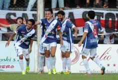Foto de la galería: La Franja goleó y en la última fecha se define su futuro