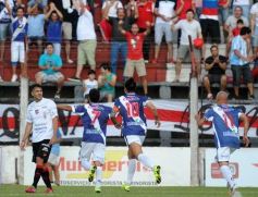Foto de la galería: La Franja goleó y en la última fecha se define su futuro